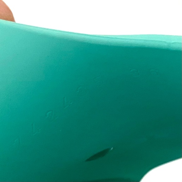 $750 New in Box Gucci Made in Italy Green Horsebit Rubber Platform Sandals sz 6 - Picture 12 of 15